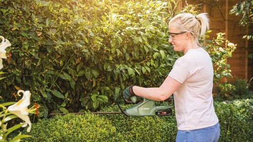 BOSCH akumulatorske škare za živicu EasyHedgeCut 18-45 - SAMO ALAT