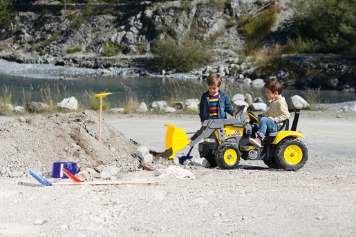 Peg Perego traktor na pedale Maxi Excavator