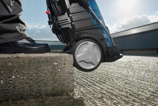 BOSCH Professional visokotlačni čistač GHP 5-75 X