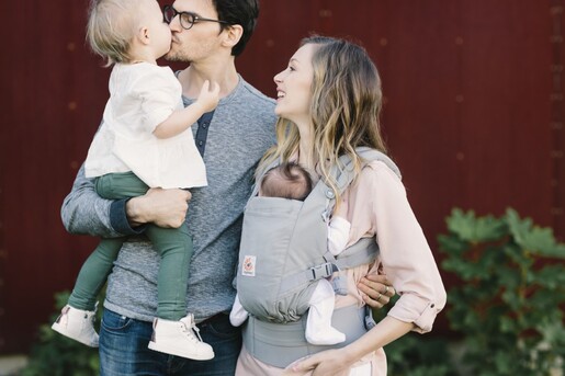 Ergobaby Adapt nosiljka, siva