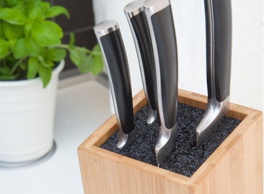 Mehrzer blok za pospremanje noževa od bambusa