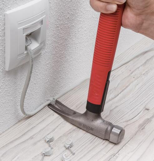 WIHA 42071 Električarski čekić 300g