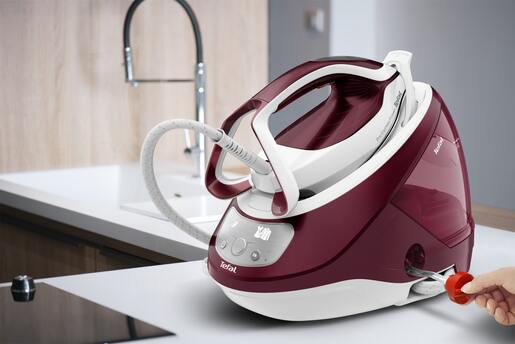 Tefal parna postaja GV9220E0
