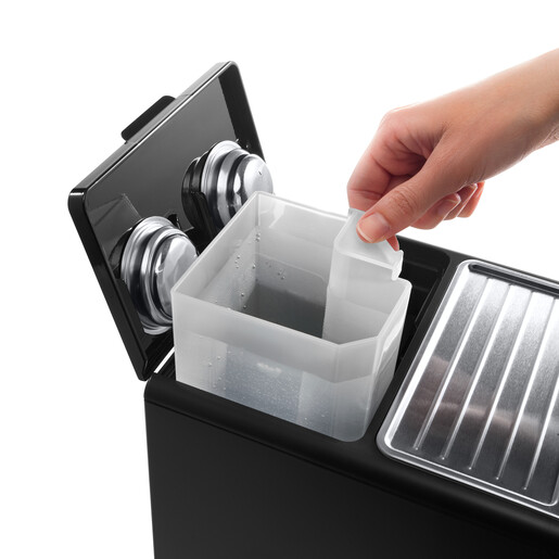 DeLonghi espresso aparat za kavu ECP 33.21.BK