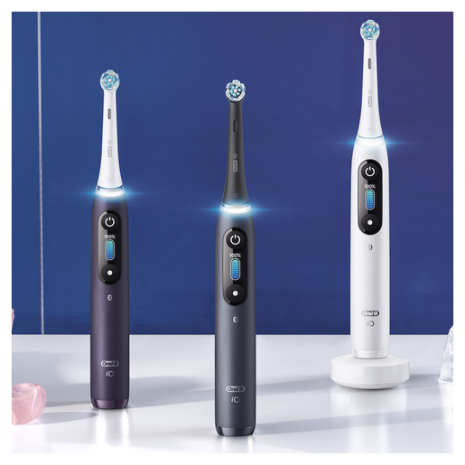 Oral-B električna četkica iO8 BLACK ONYX