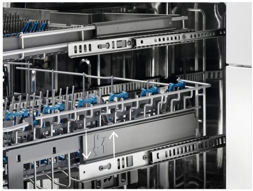 Electrolux perilica posuđa EEM48200IX