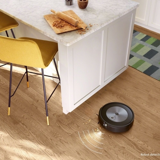 iRobot robotski usisavač Roomba j7+ (j7558)