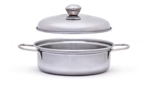 Woody dječja kuhinja sa plastičnim košarama – bijela