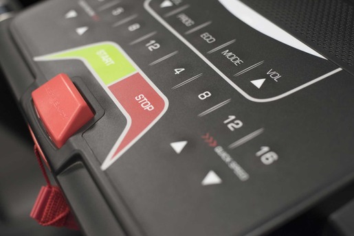 TOORX traka za trčanje Chrono Line TRX-200