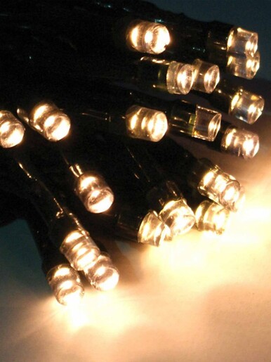 200 LED Lampica – Toplo bijela boja – zelena žica