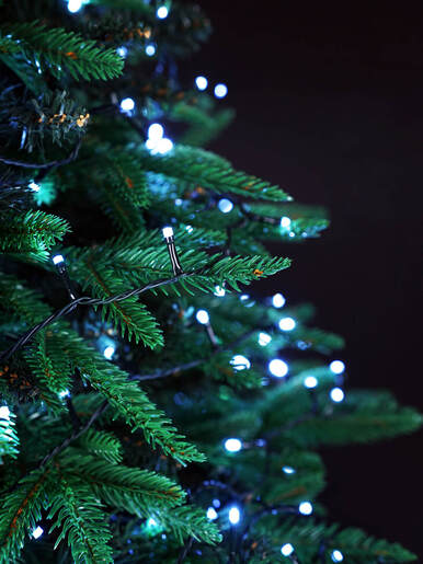 300 LED Lampica – Bijela boja – zelena žica