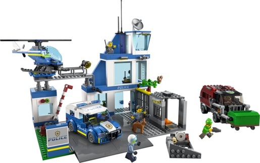 LEGO City Policijska postaja 60316