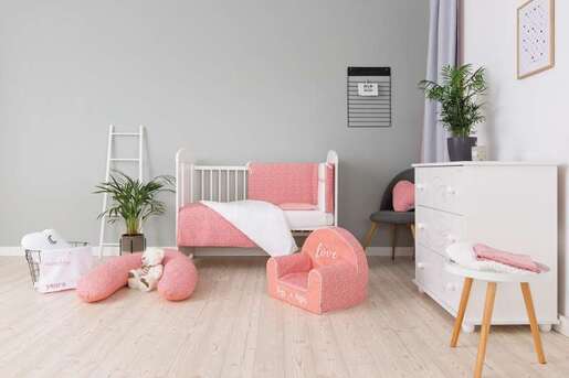 Komplet dječji krevetić Drewex žirafa + madrac + AP posteljina 6-djelna srce roza wafl