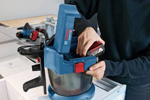 BOSCH Professional GAS 18V-10 L akumulatorski usisavač, solo alat u kartonu