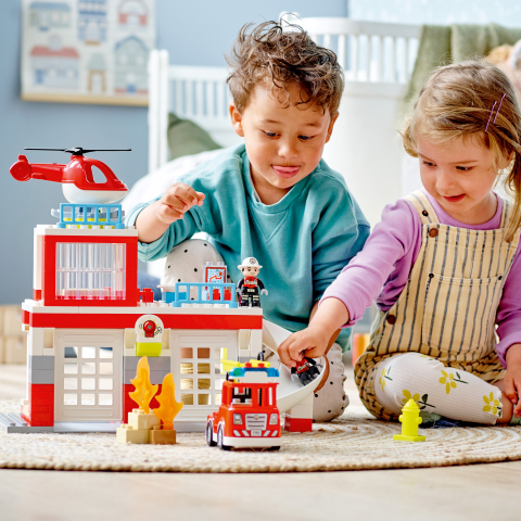 LEGO DUPLO Vatrogasna stanica i helikopter 10970