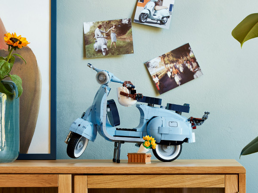 LEGO Creator Expert Vespa 125 10298
