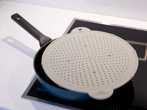 Mehrzer silikonska zaštita od prskanja kod prženja + podmetač + ocjeđivač