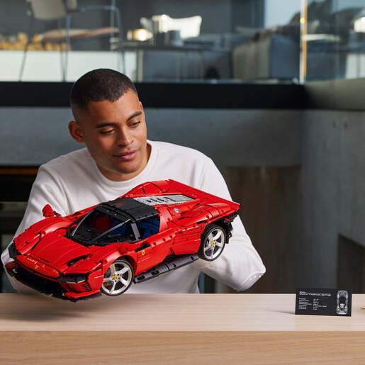 LEGO Tehnic Ferrari Daytona SP3 42143
