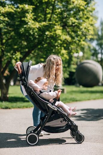 FreeON kolica Nano autofolding crna