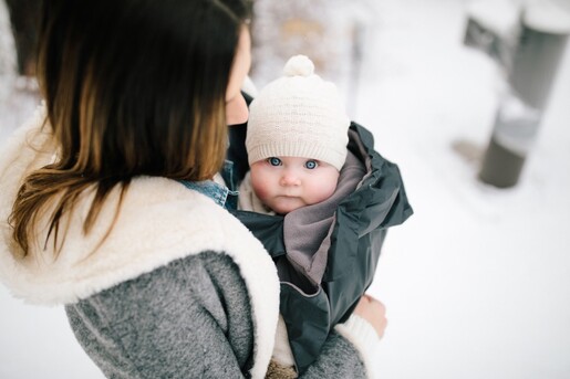 Ergobaby 2u1 zimska zaštita za nosiljku