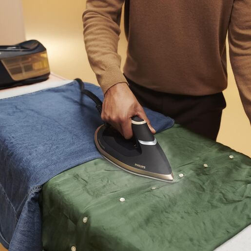 Philips parna postaja PSG6064/80 PerfectCare