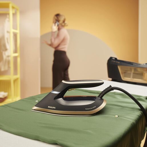 Philips parna postaja PSG6064/80 PerfectCare