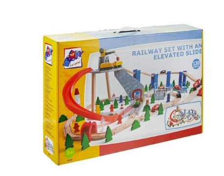 Drvena staza s toboganom i dizalicom, igračka za djecu