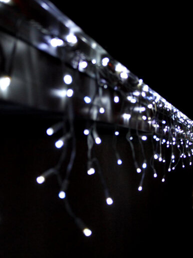 100 LED Siga na baterije – Bijela boja