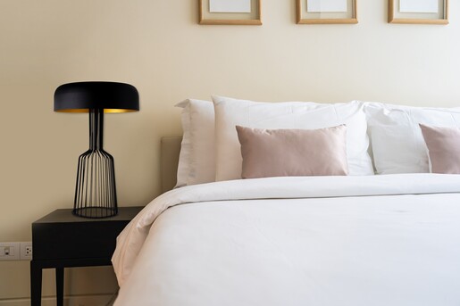 Stolna svjetiljka STYLE, 2 x E27, crno/zlatna