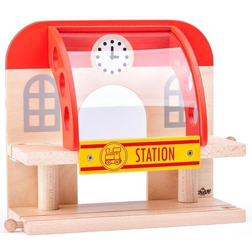 Drvena igračka kolodvor na 2 kata