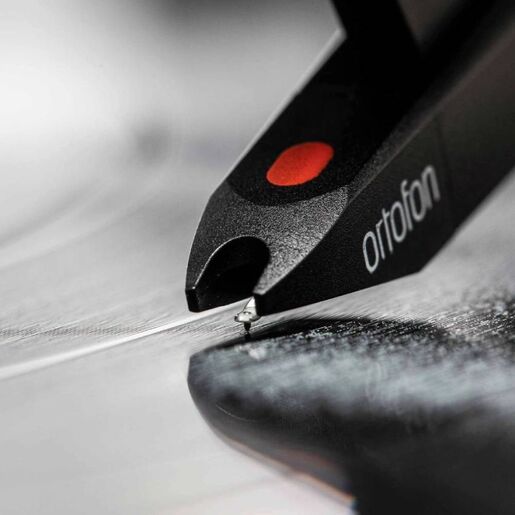 Gramofon ARGON TT-3, crni