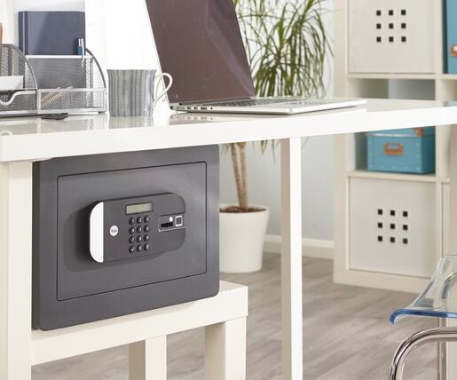 Yale trezor High Security Motorised Safe Home Fingerprint