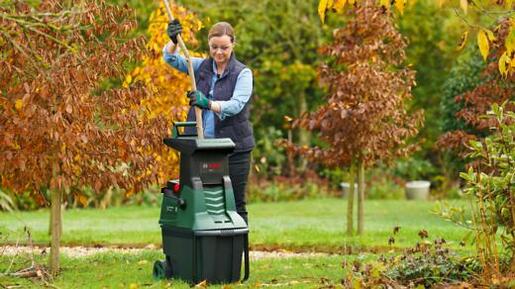 BOSCH  sjeckalica vrtnog otpada AXT 22 D