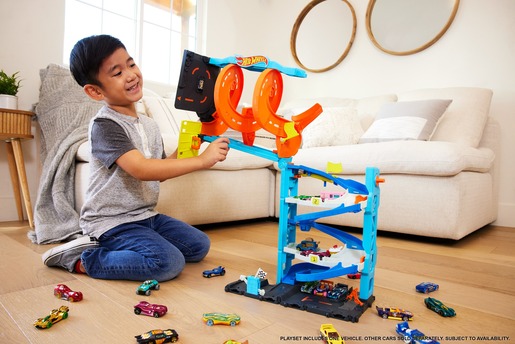 Hot Wheels City 2u1 toranj za utrkivanje