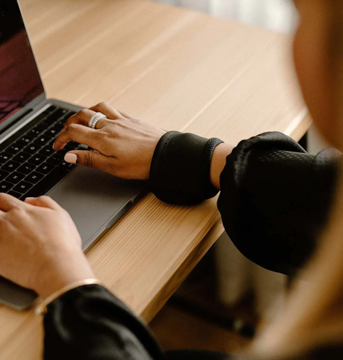 Swedish Posture, Karpalna podrška za zapešća