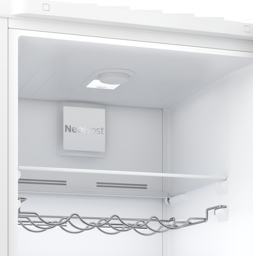 Beko hladnjak RCNA366K40WN + poklon sjeckalica CHG 81442 BX