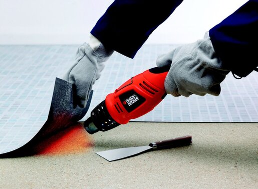 BLACK & DECKER toplozračni fen 1600W KX1692