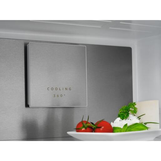 AEG hladnjak RCB736E7MX