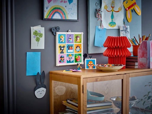 LEGO Disney Classic 100 godina Disneyjevih animiranih ikona 43221