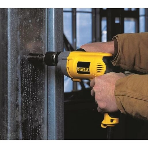 DEWALT bušilica sa sigurnosnim prekidačem 770W - D21441