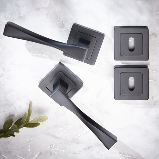 Yale Verona kvaka za vrata na ključ