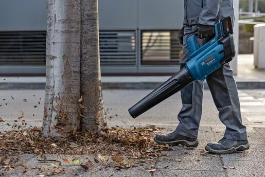 Bosch Professional akumulatorski puhač GBL 18V-750, SAMO ALAT