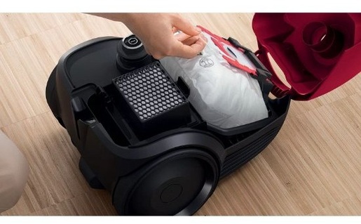 Bosch usisavač BGLS2RD1