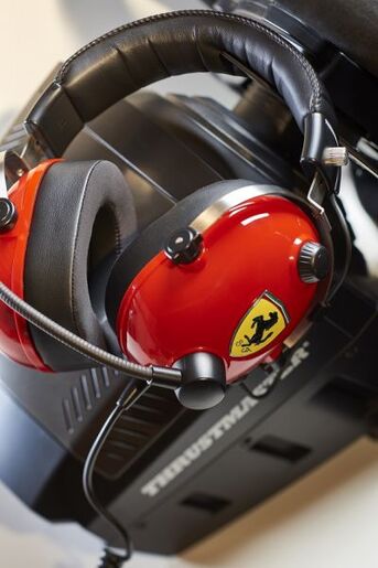 Thrustmaster T.RACING SCUDERIA FERRARI, gaming slušalice, PC/PS4/PS5/Xbox One