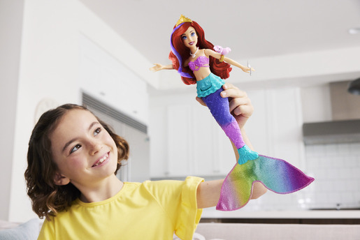 Disney princeze Ariel sirena s promjenom boje