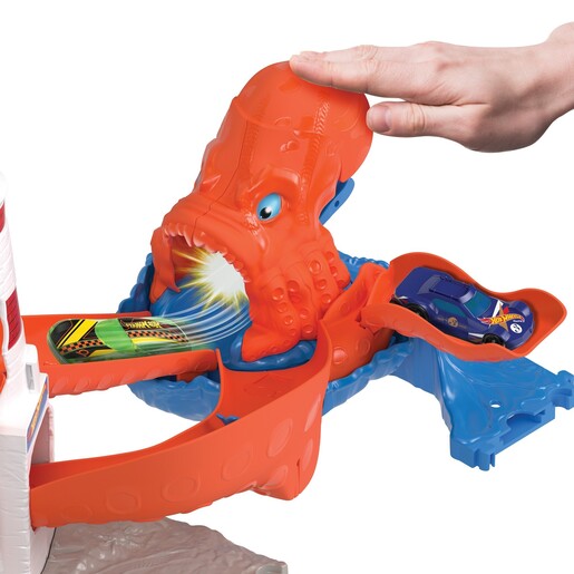 Hot Wheels City napad osvetnika