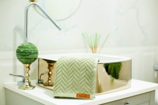 Ručnik Mirjana Mikulec 30x50cm, olive