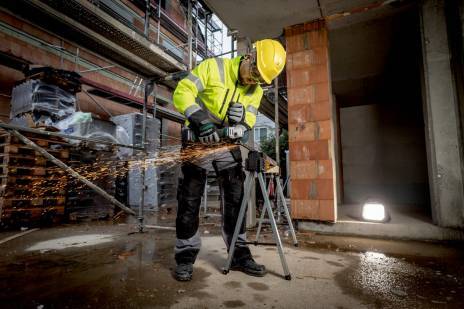 METABO aku kutna brusilica W 18 L BL 9-125