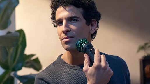 Philips električni aparat za brijanje  serije 9000 S9974/35