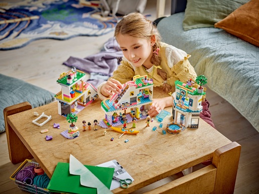 LEGO Friends Trgovački centar u Heartlake Cityju 42604